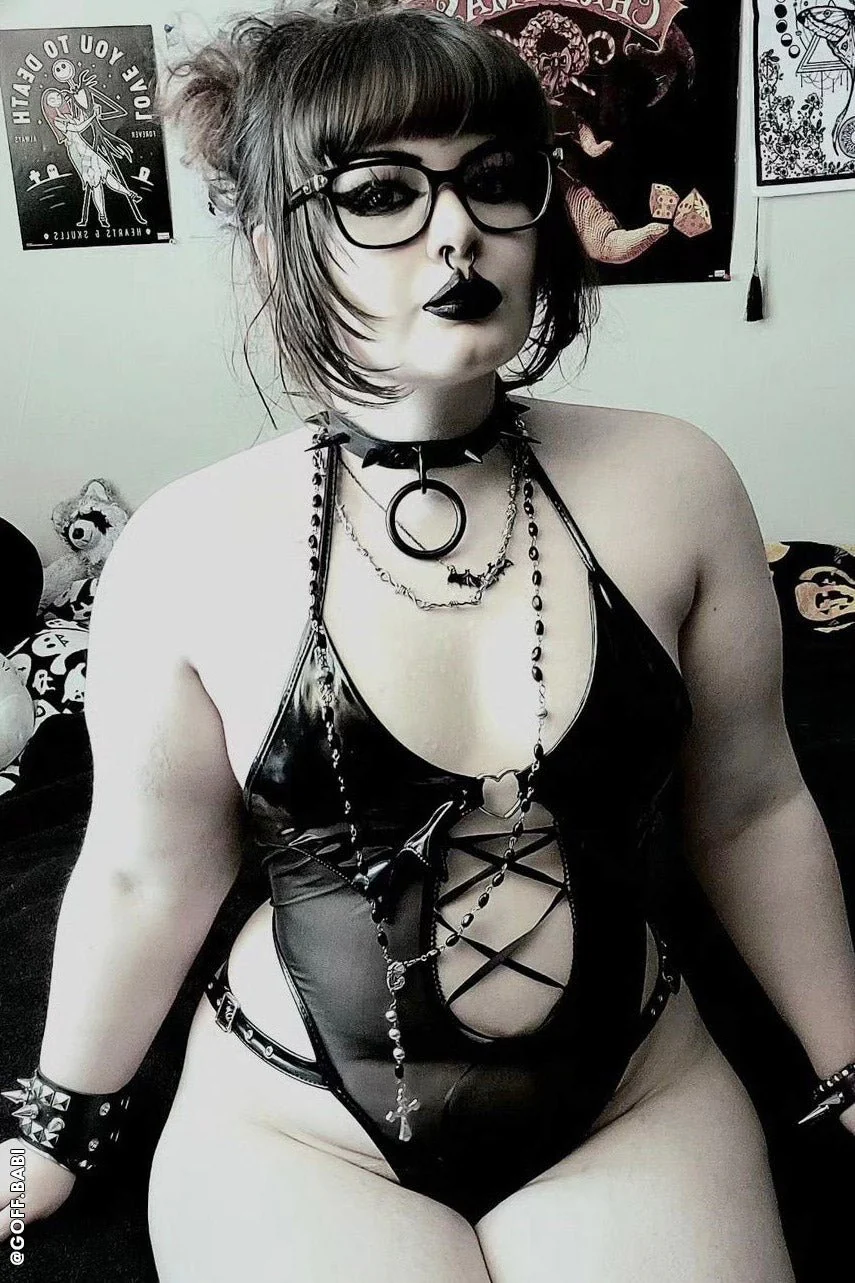 Black Bones Choker [BLACK/BLACK] - Image 2