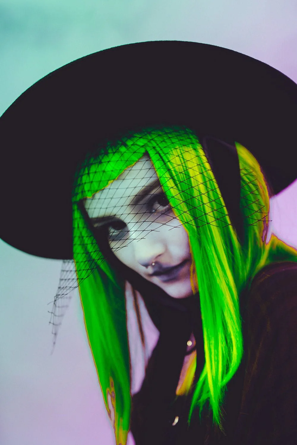 Black Veiled Hat