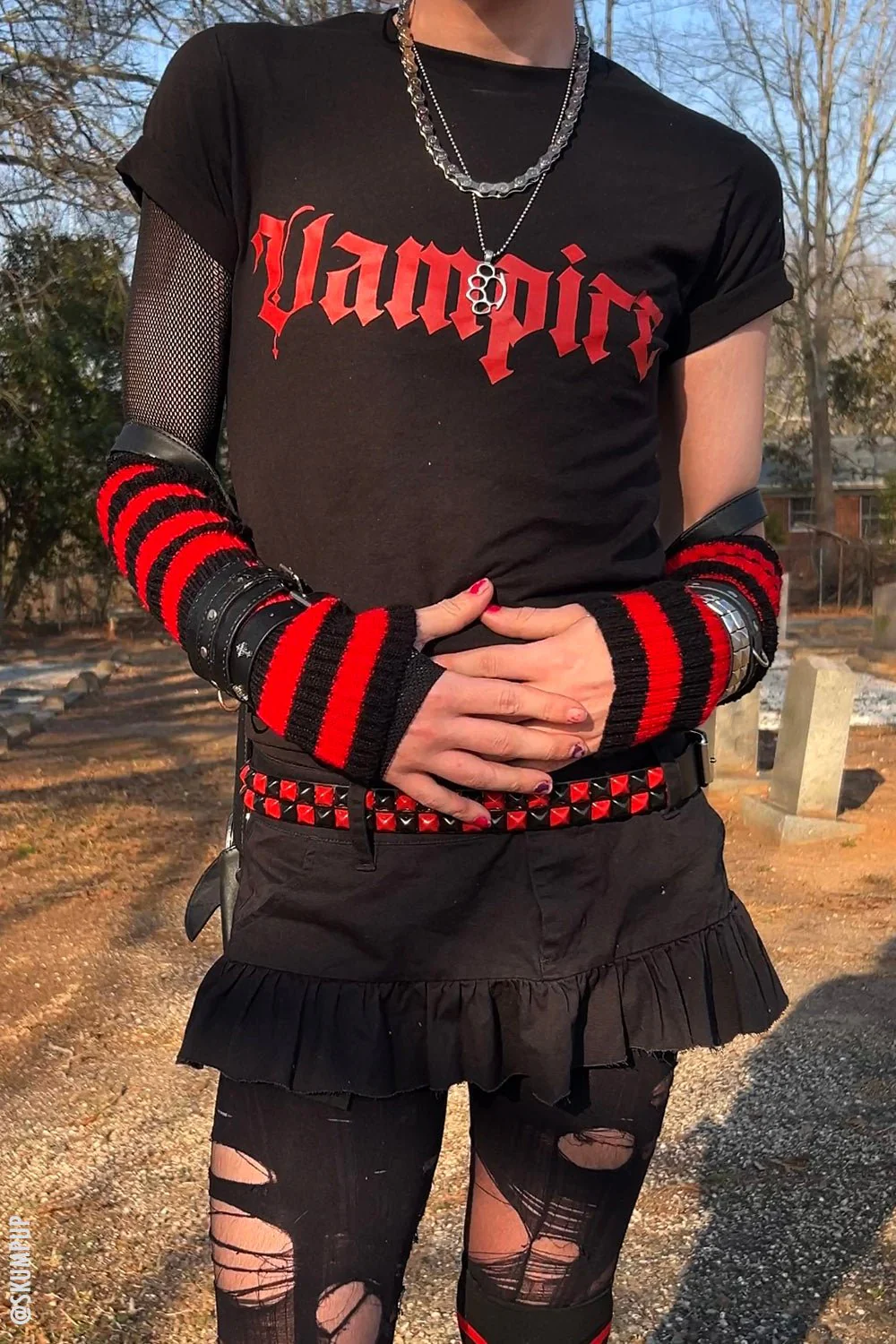 Bloodthirst Striped Leg Warmers [BLACK/RED] - Image 3
