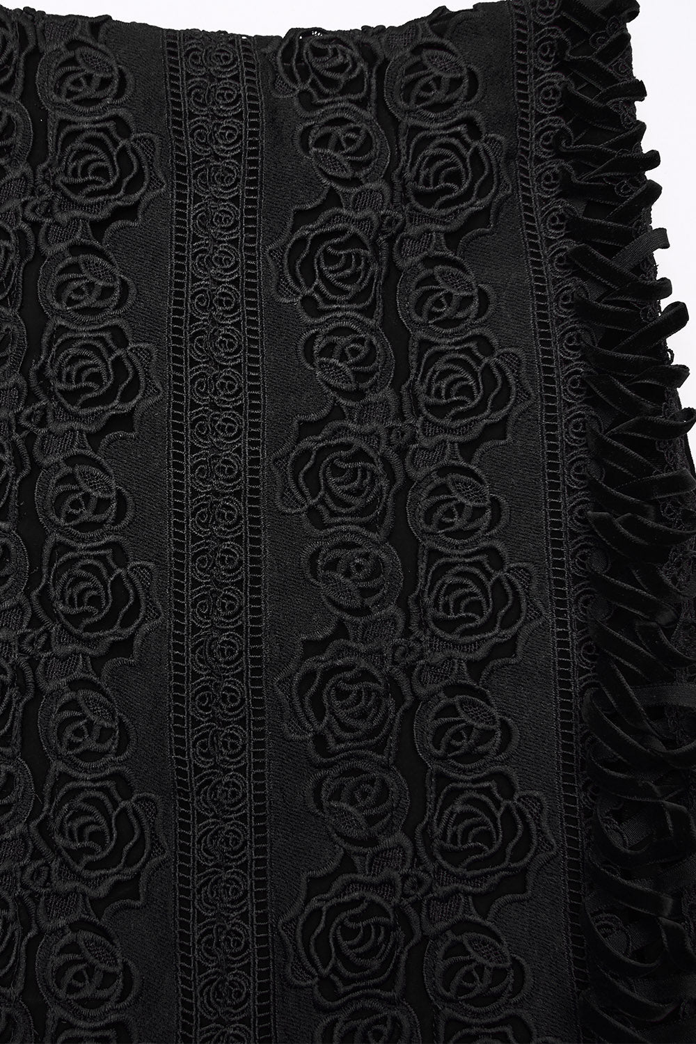 Bloomthorn Manor Velvet Skirt [Black] - Image 10