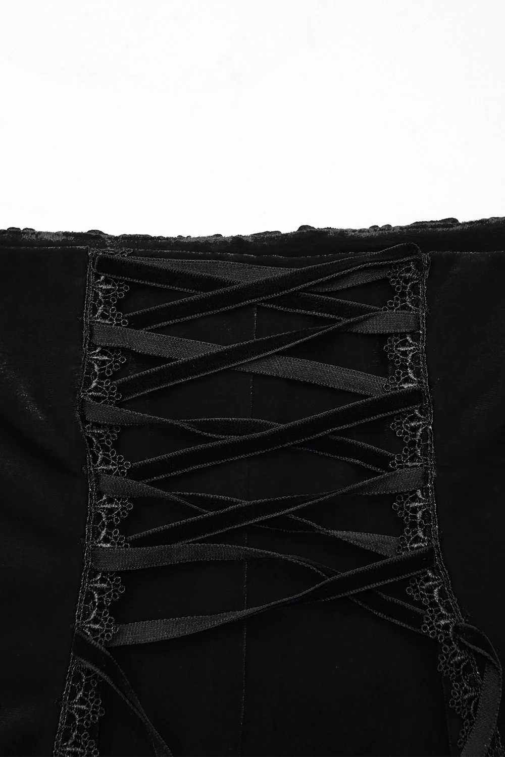 Bloomthorn Manor Velvet Skirt [Black] - Image 11