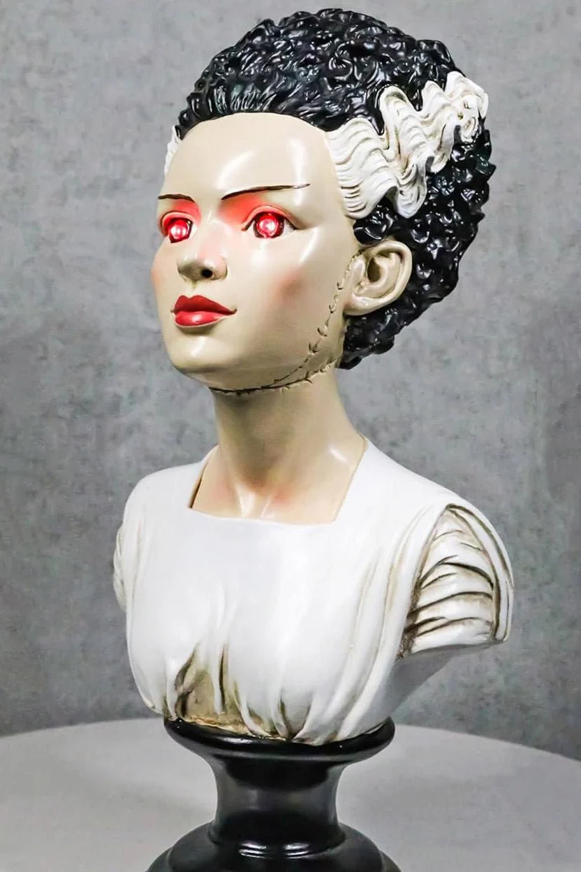 Bride of Frankenstein Bust with LED - Image 6