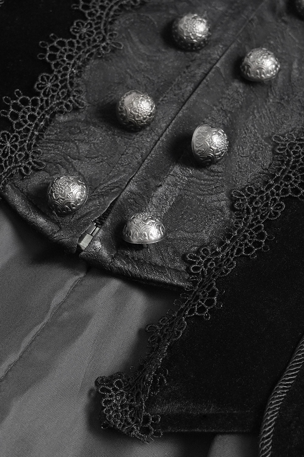 Castle Corridors Tailcoat - Image 12