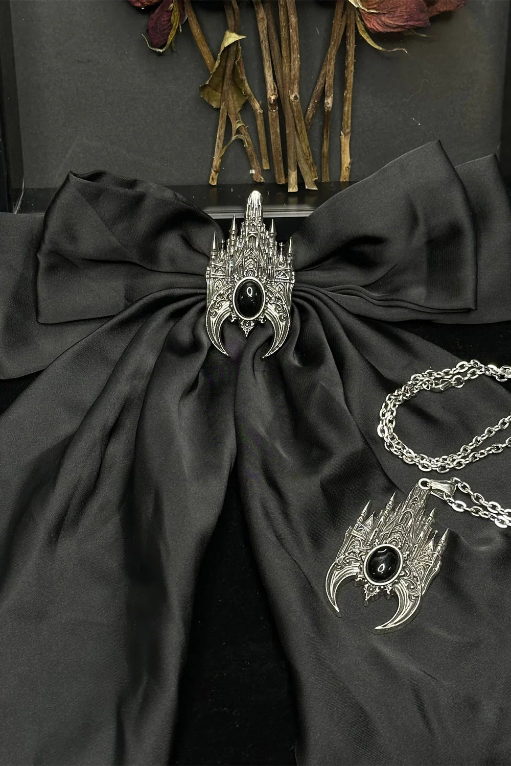 Cathedral Hair Bow and Brooch - Image 4