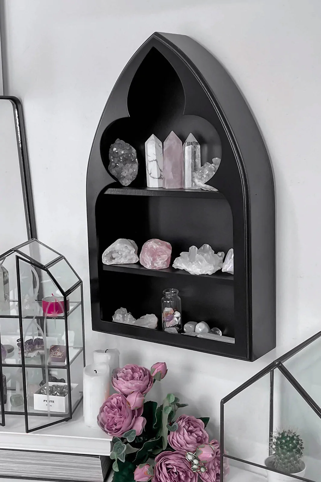 Cathedral Shelf