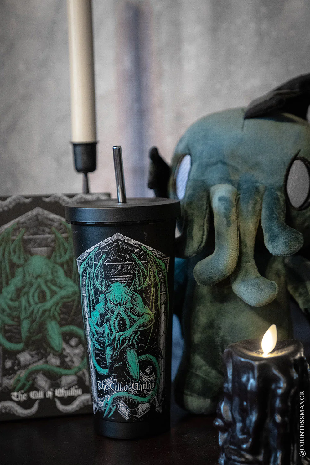 Cthulhu Cold Brew Tumbler with Straw - Image 3