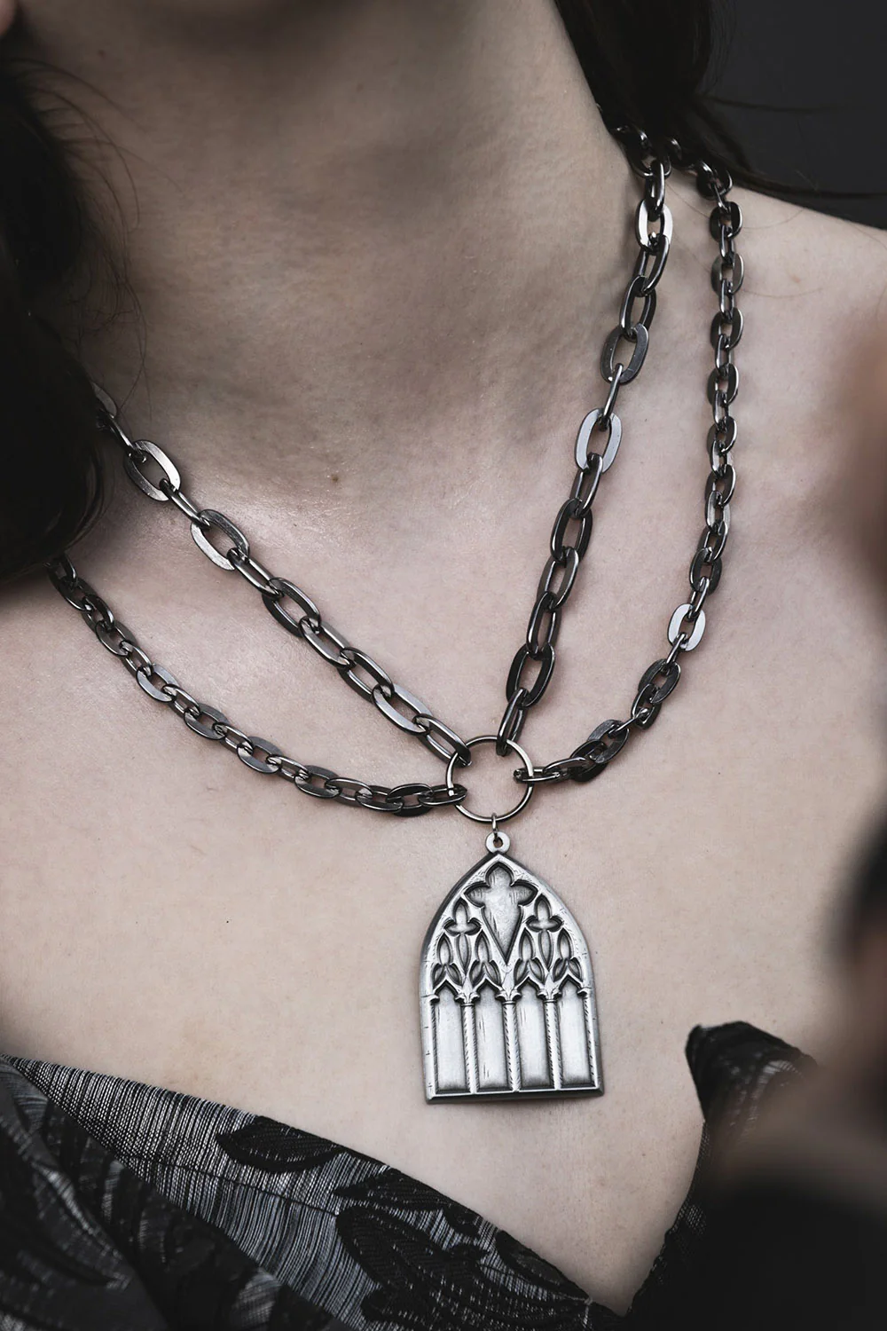 Dark Sacrament Necklace - Image 2