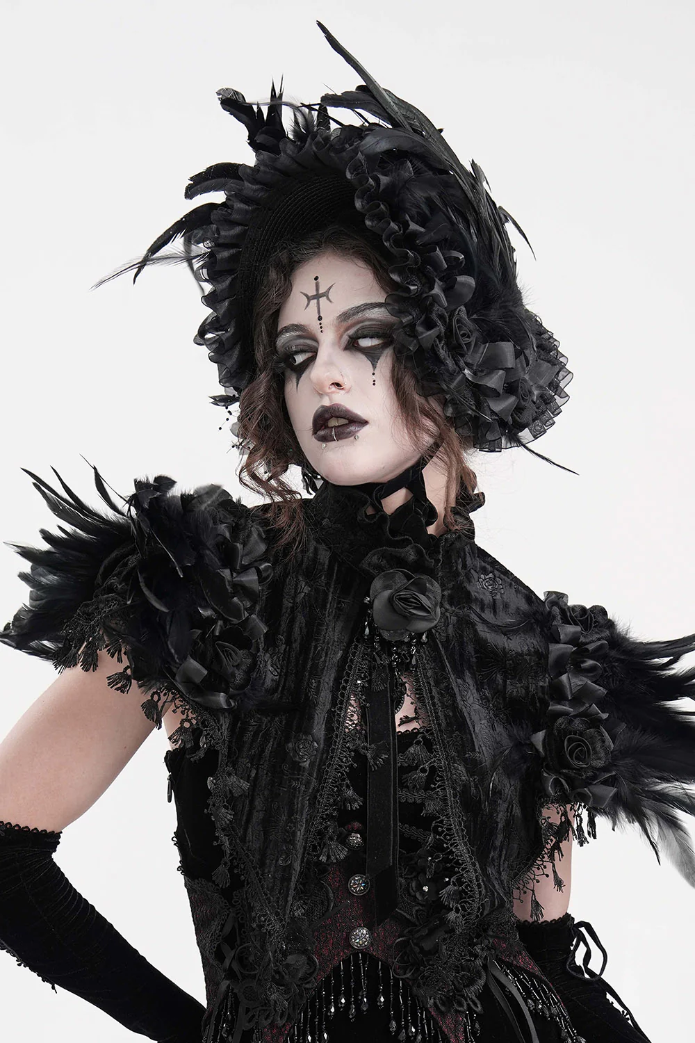 Duchess Dread Feathered Hat - Image 5