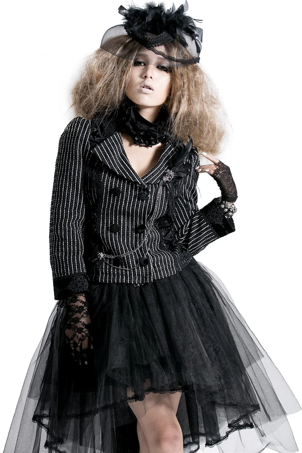 Ephemera Fingerless Lace Gloves - Image 2