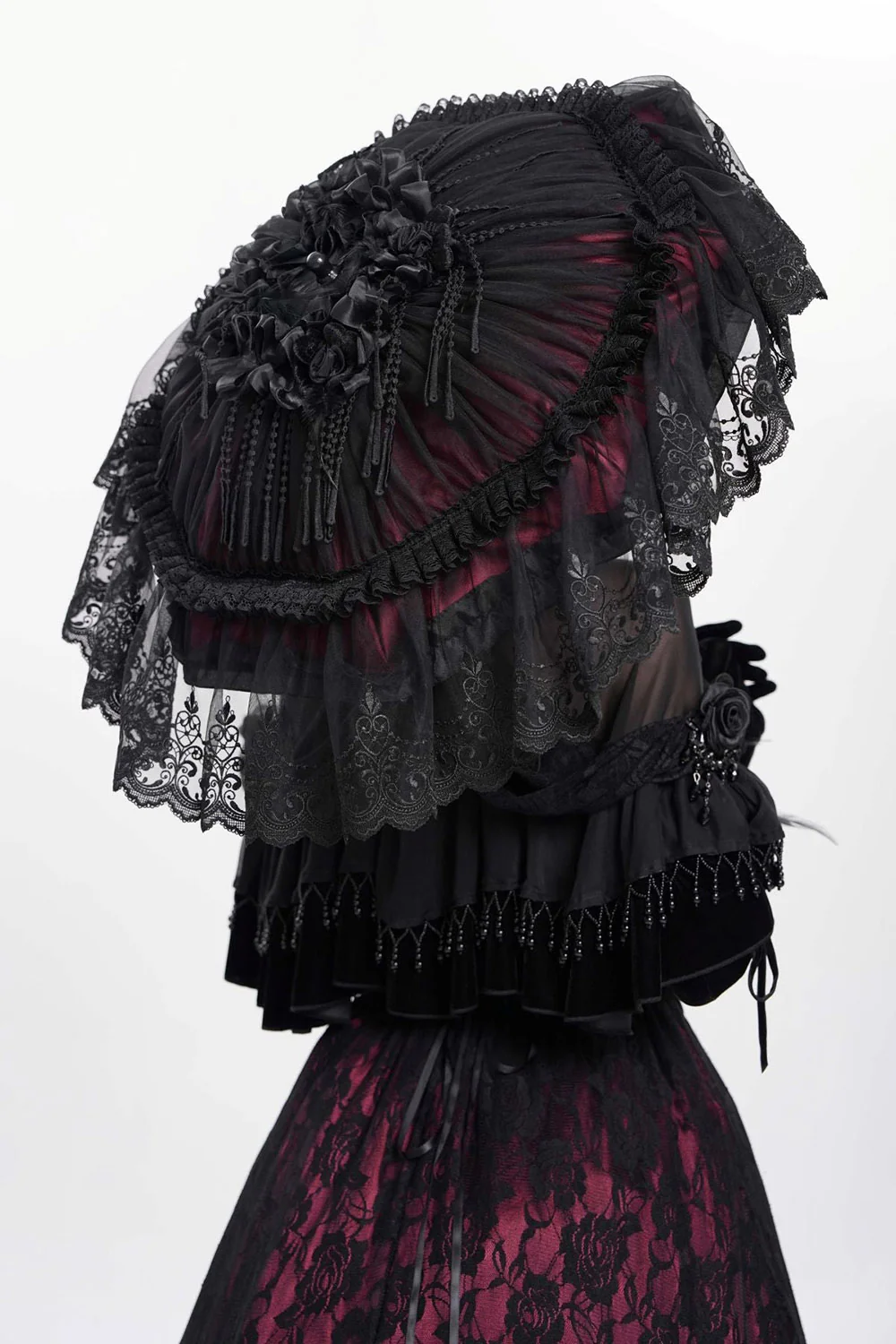 Gloomy Gardens Gothic Lace Parasol