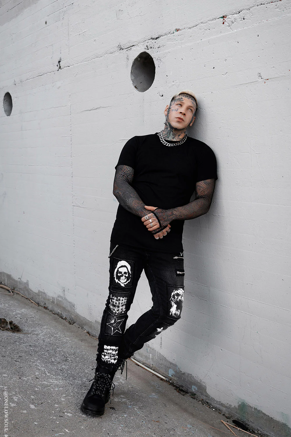 Graveyard Goth Fishnet Sleeve Shirt - Image 11