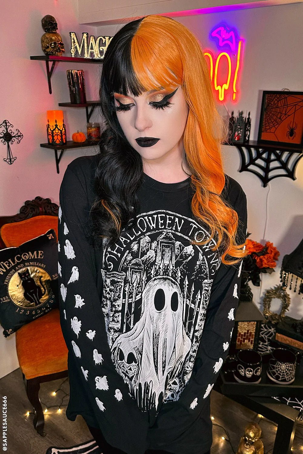Halloween Town Ghostie T-shirt - Image 14