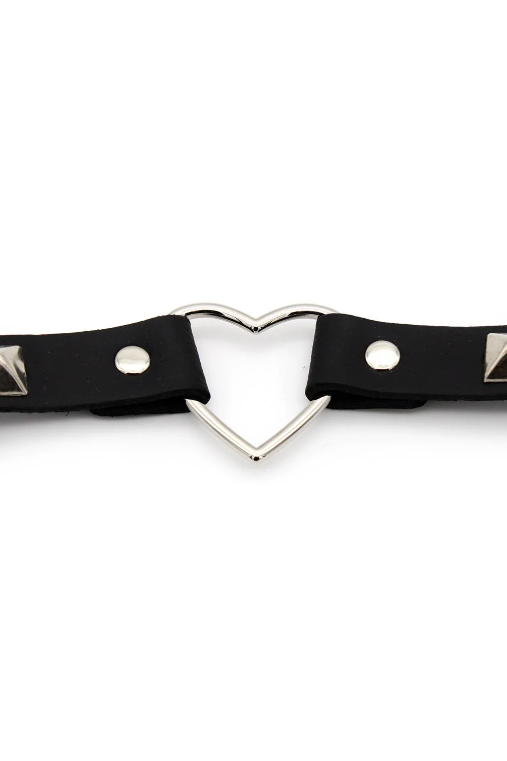 Heartless Choker - Image 4