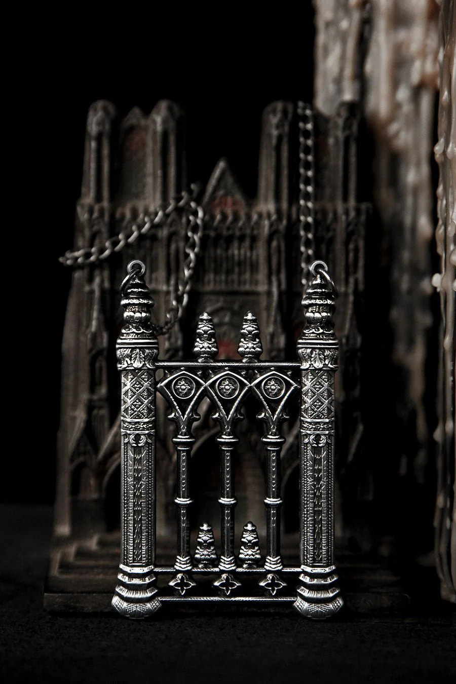 Hollywood Cemetery Necklace - Image 3