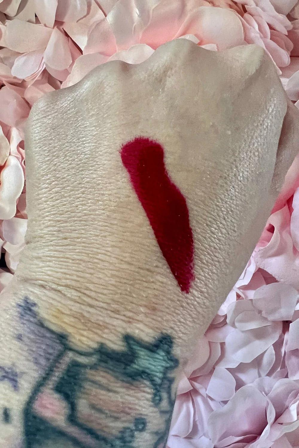 Liquid Luxe Velvet Lipstick [Wine] - Image 5