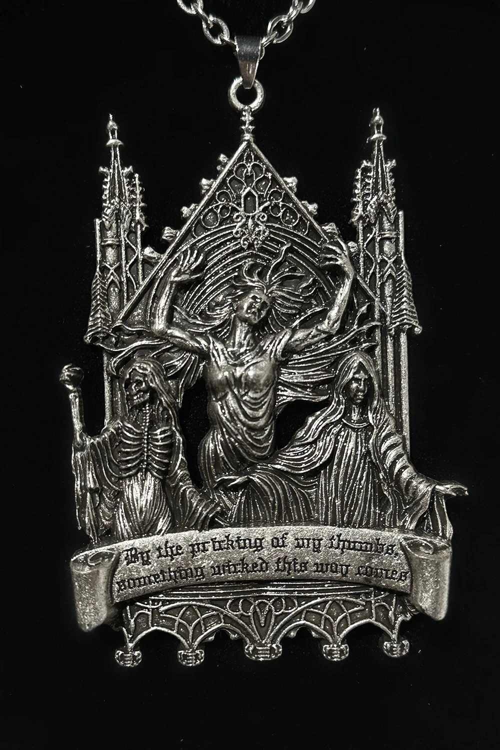 Macbeth Necklace [Mother of Hades x VampireFreaks]