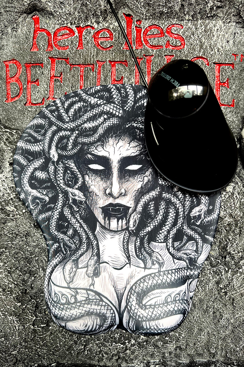 Medusa Gel-Filled Oppai Mouse Pad - Image 2