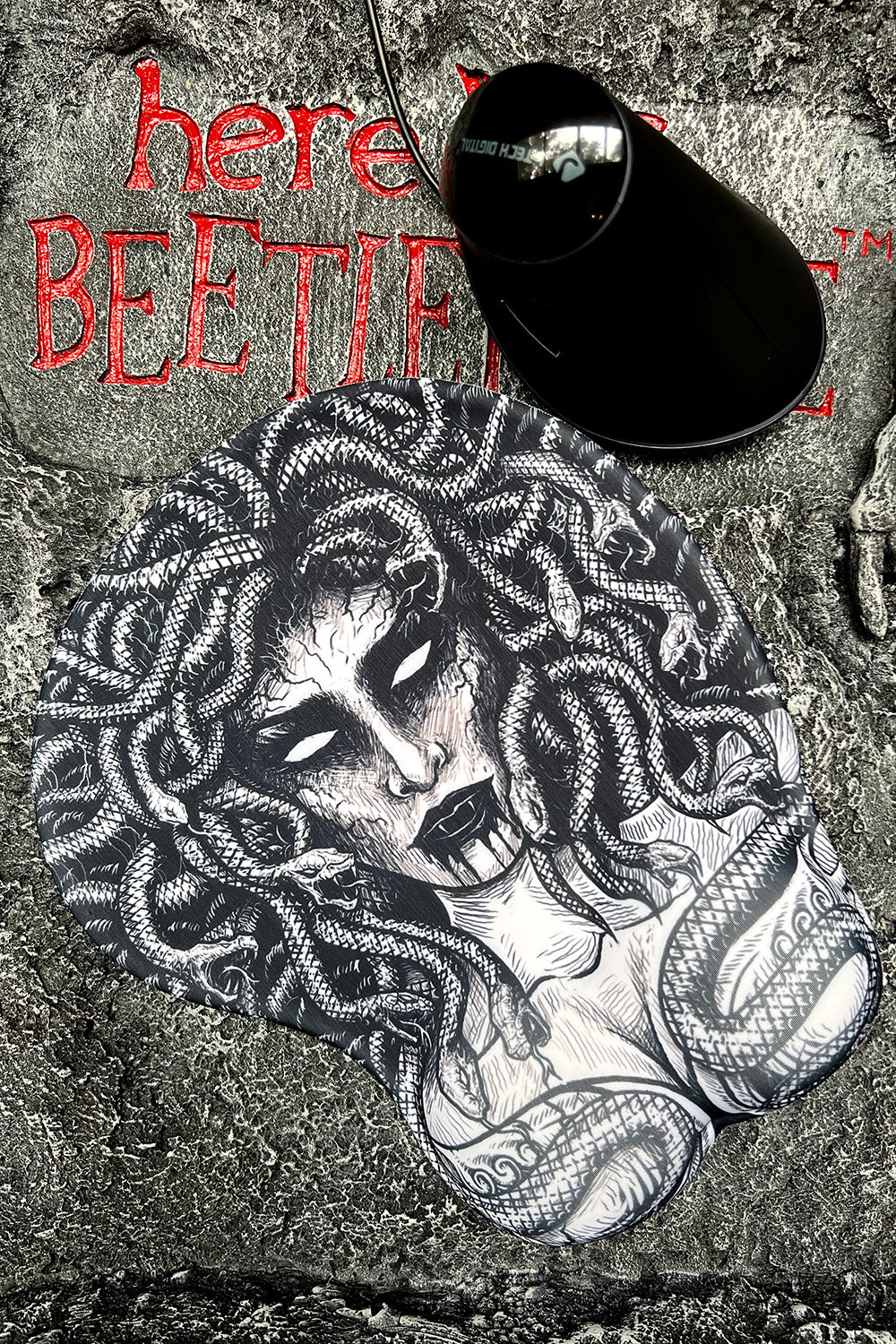 Medusa Gel-Filled Oppai Mouse Pad - Image 4