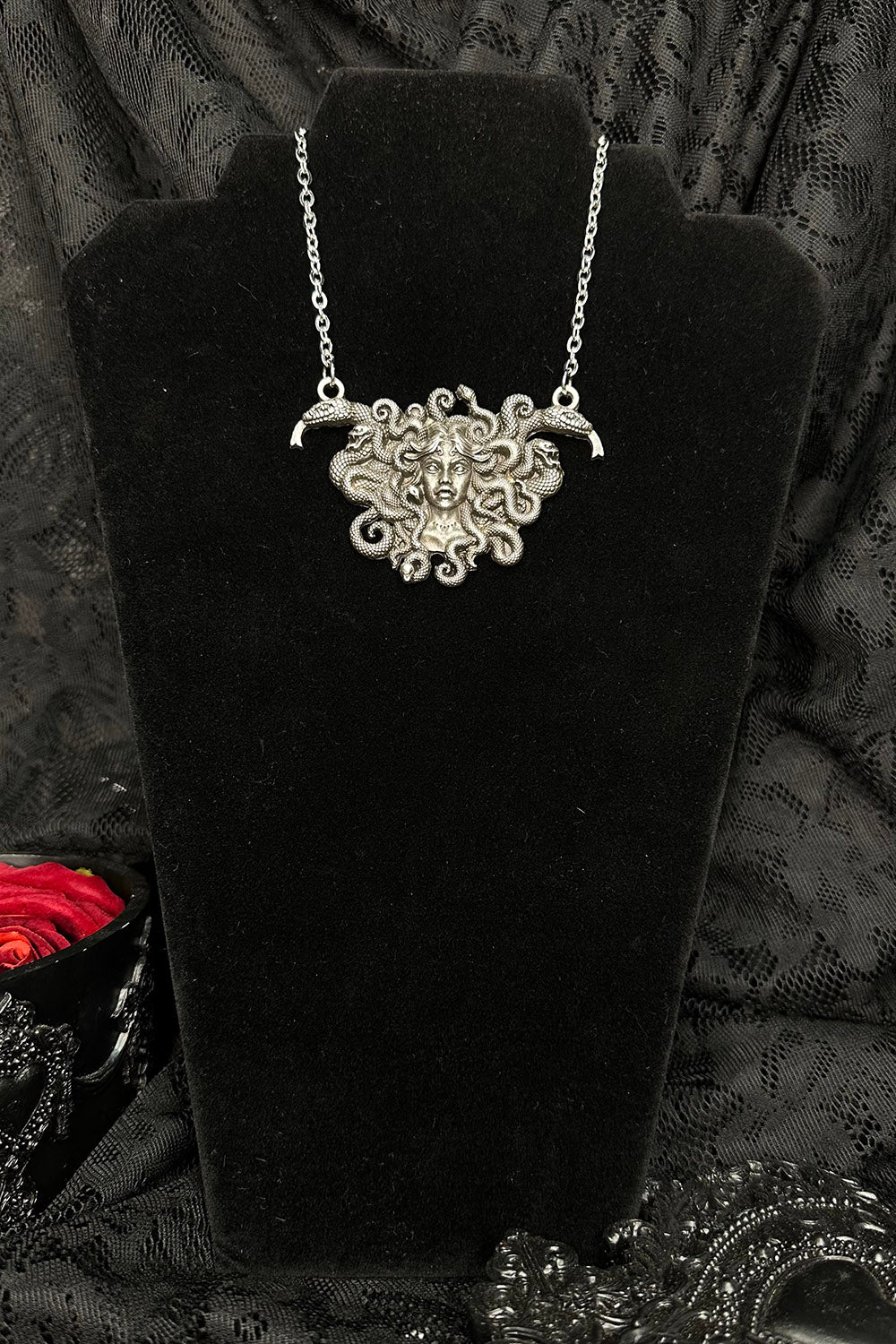 Medusa Necklace [Mother of Hades x VampireFreaks] - Image 6