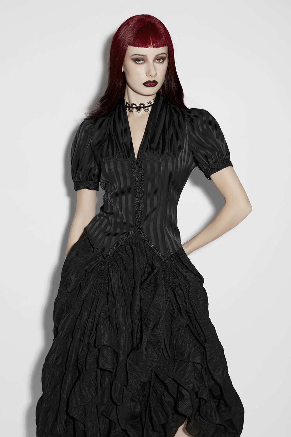 Midnight Moonlace Puff Sleeve Top [Black]