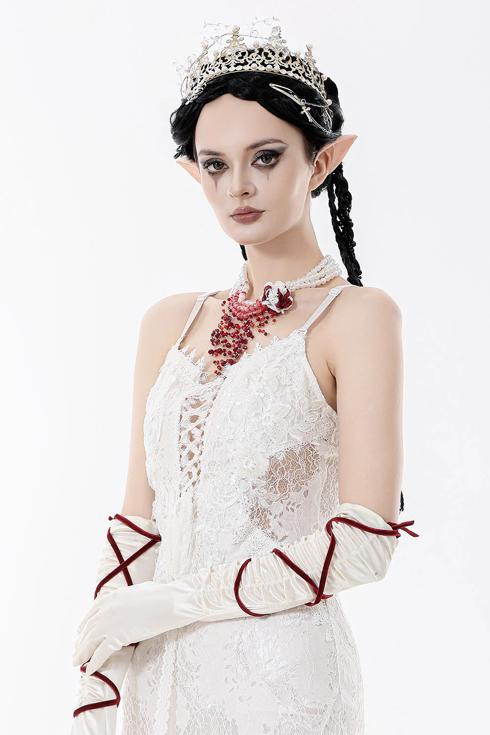 Off with Her Head Bloody Pearl Choker - Image 3