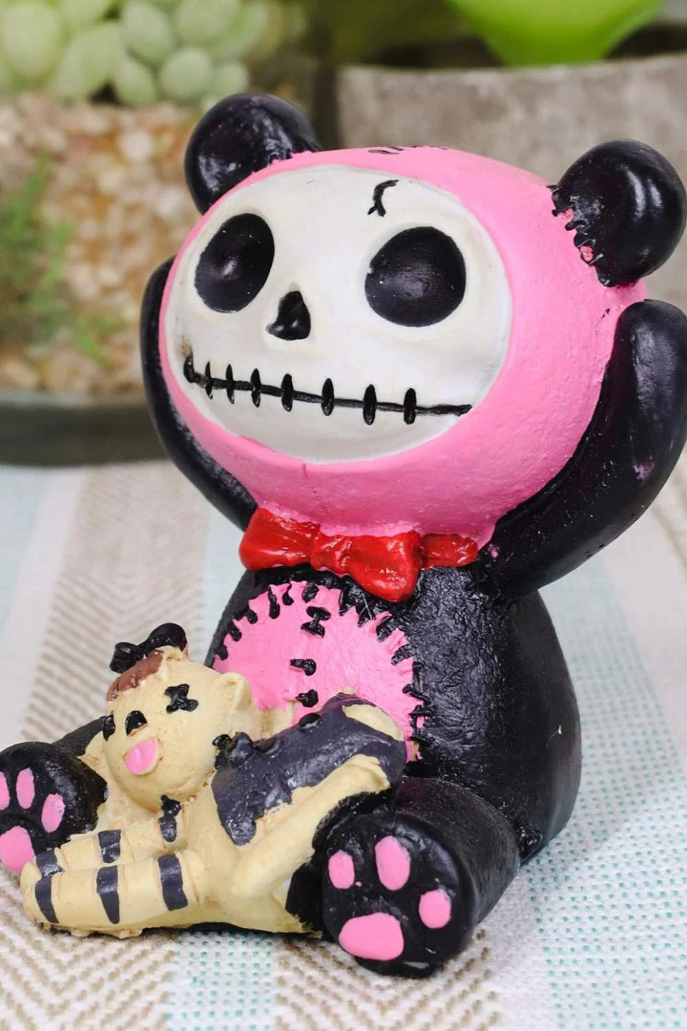 Pink Pandie Statue - Image 5