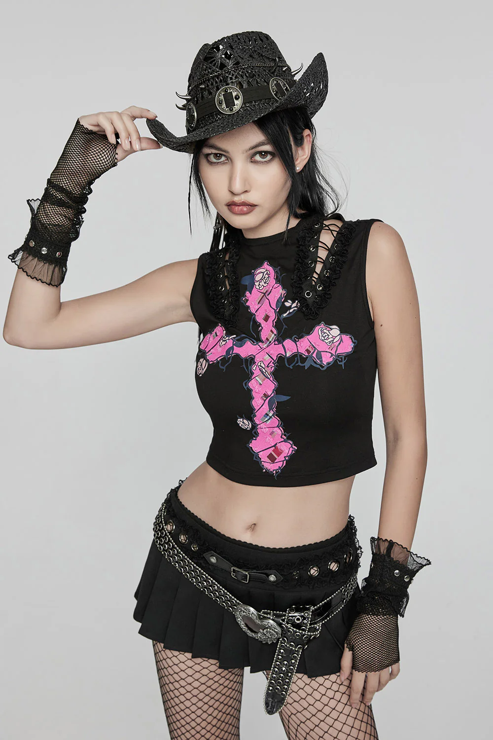 Queen of Hearts Studded Belt - Image 5