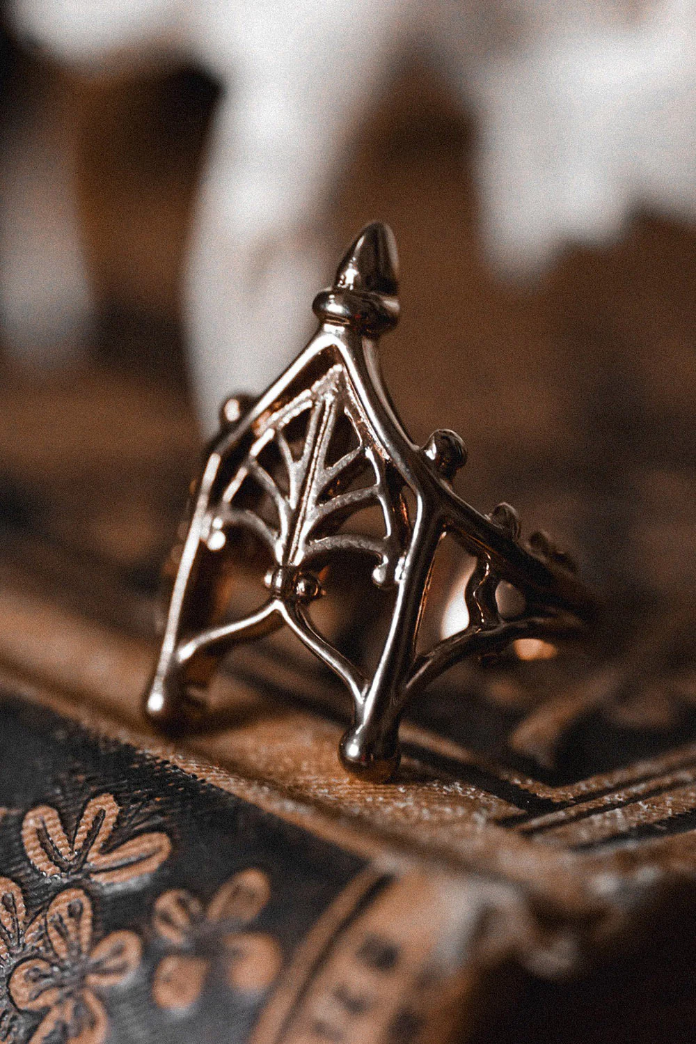 Sacred Arches Ring [CHAMPAGNE GOLD] - Image 6