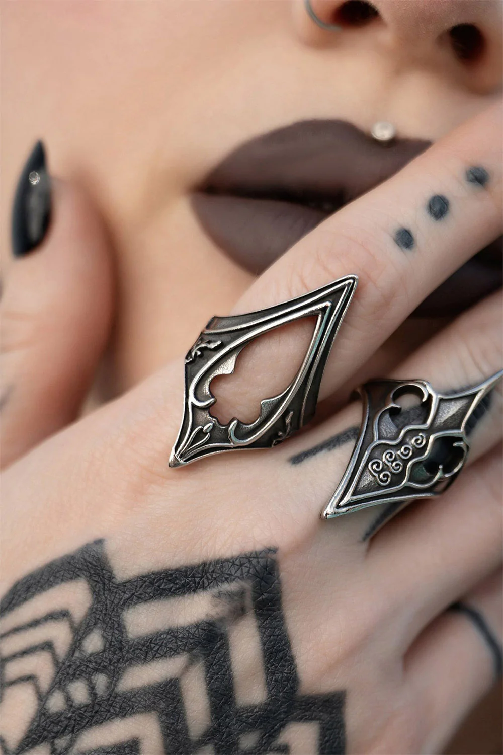 Sanctum of Shadows Ring - Image 4