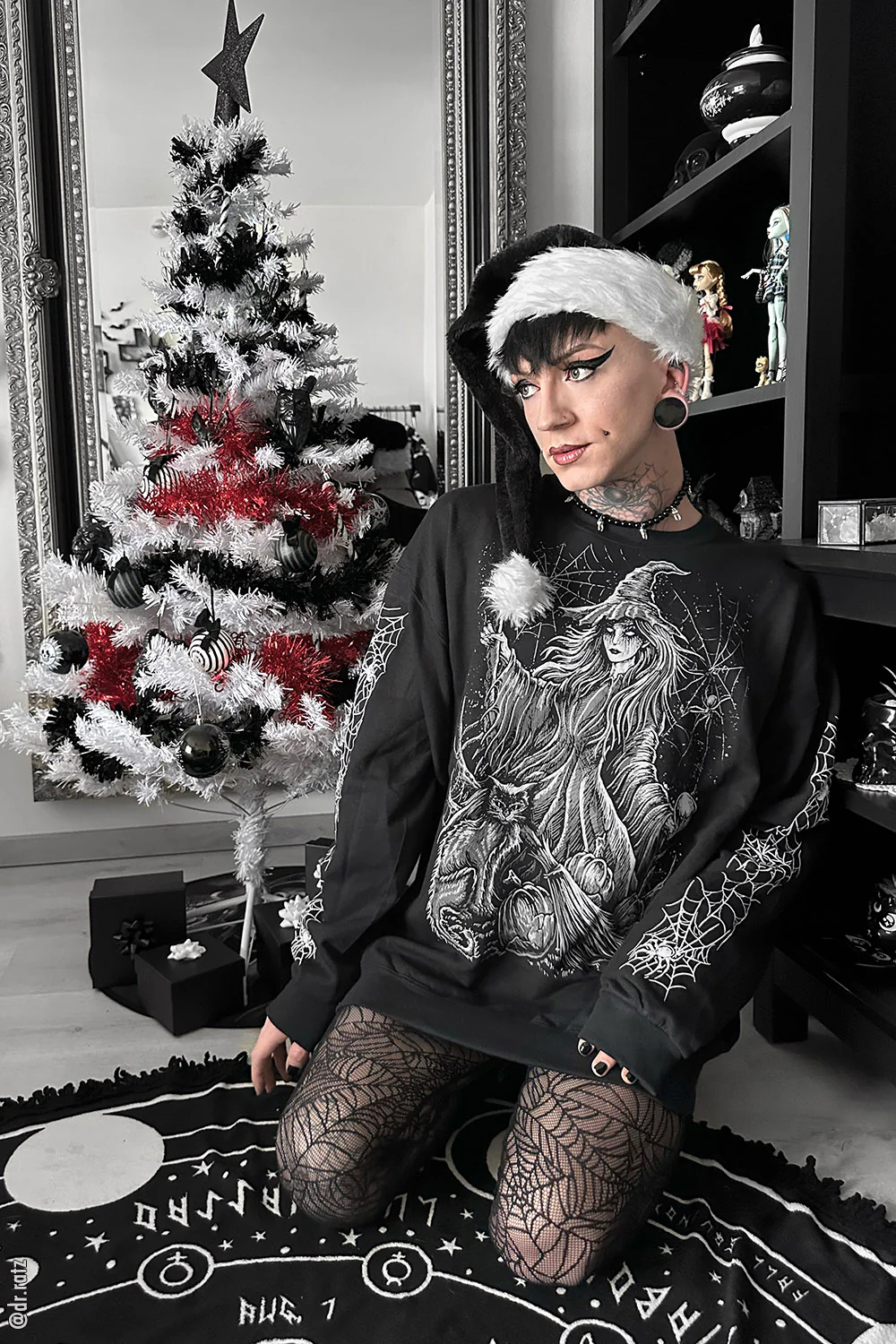 Season of the Witch Sweatshirt - Image 6
