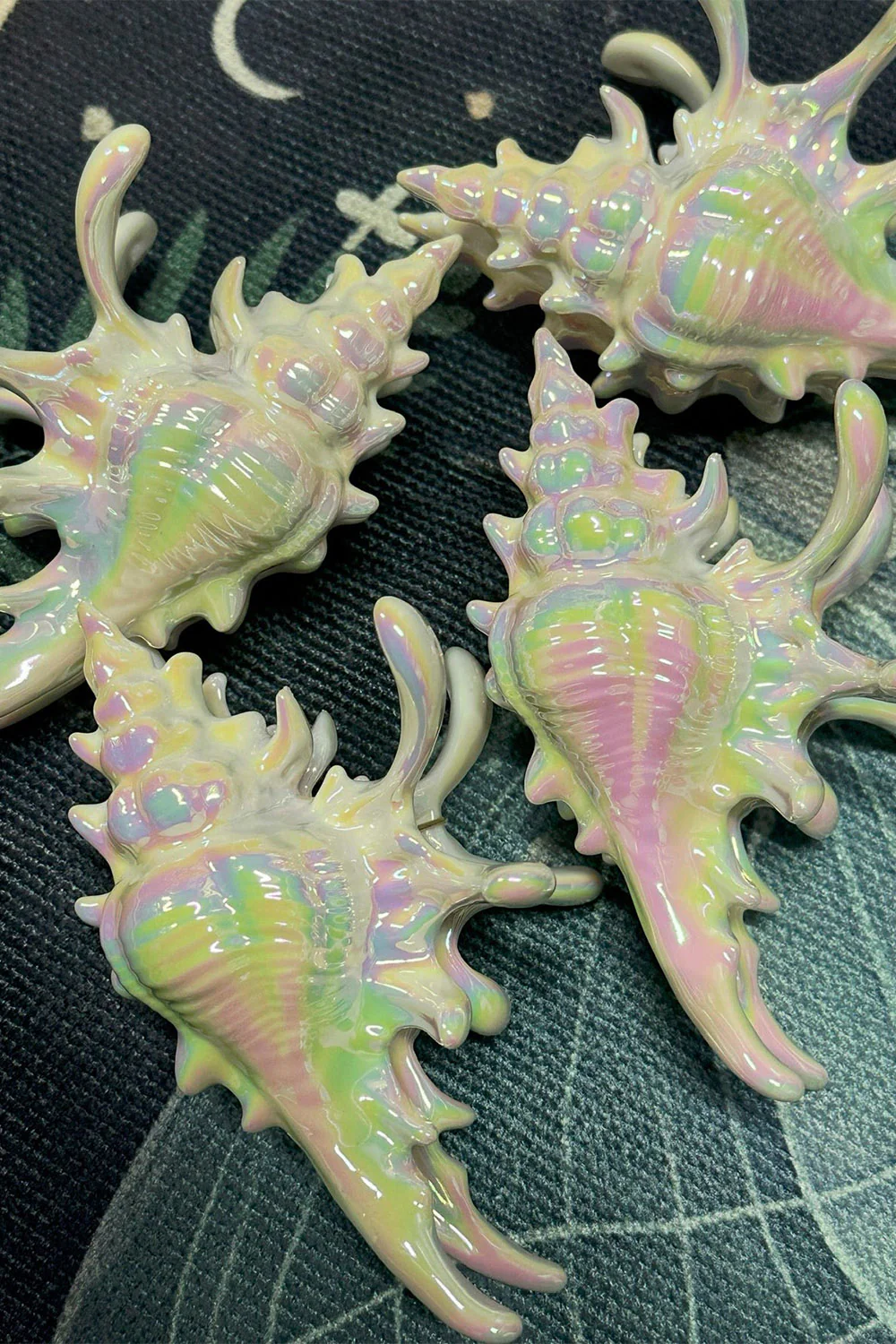 Shelly - Iridescent Shell Hair Clip - Image 8