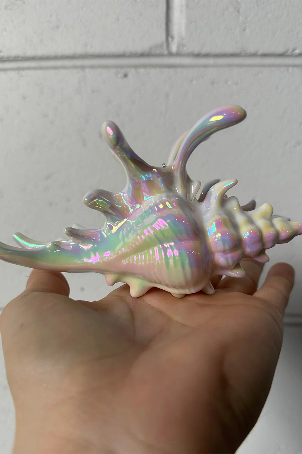 Shelly - Iridescent Shell Hair Clip - Image 9