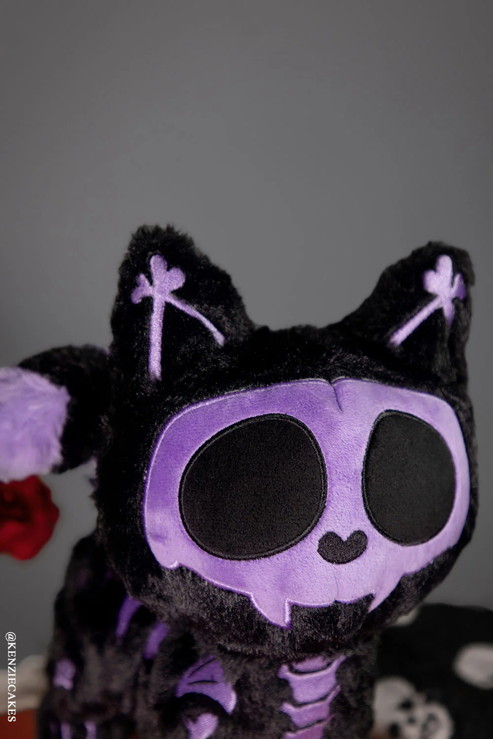Skelekitty Plush Toy [Purple Bones Limited Edition] - Image 7