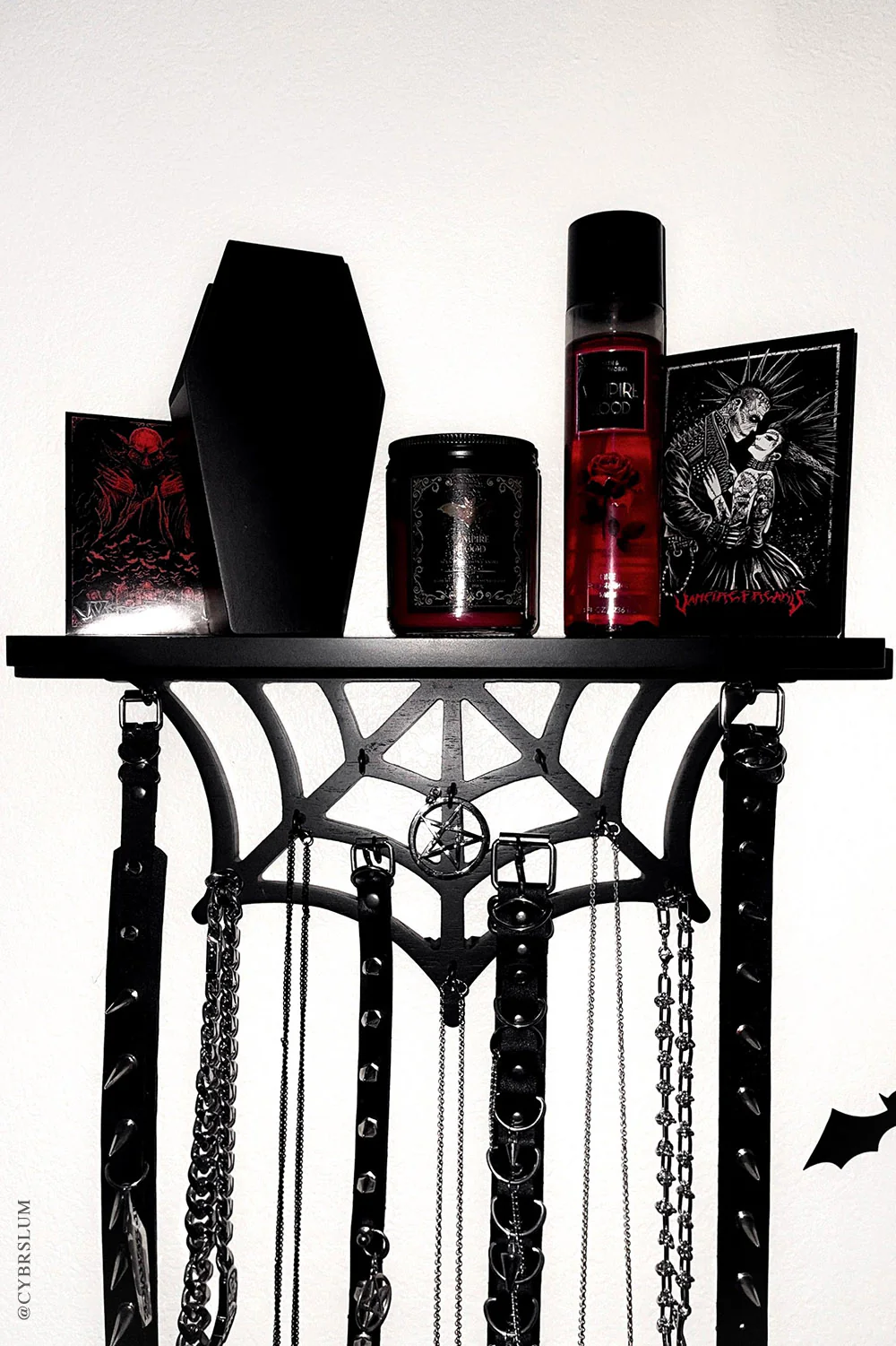 Spiderweb Jewelry Display Shelf - Image 14