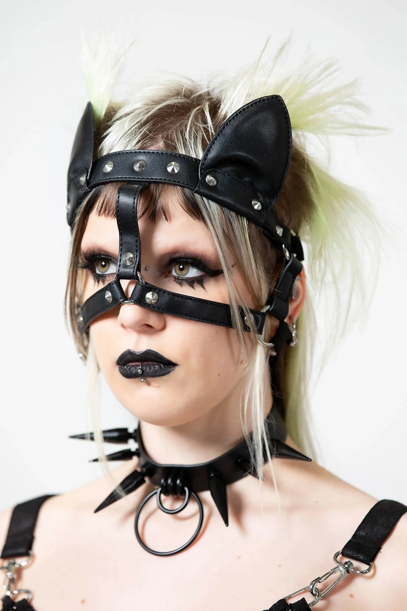 Synchro Spike Choker [MATTE BLACK] - Image 3