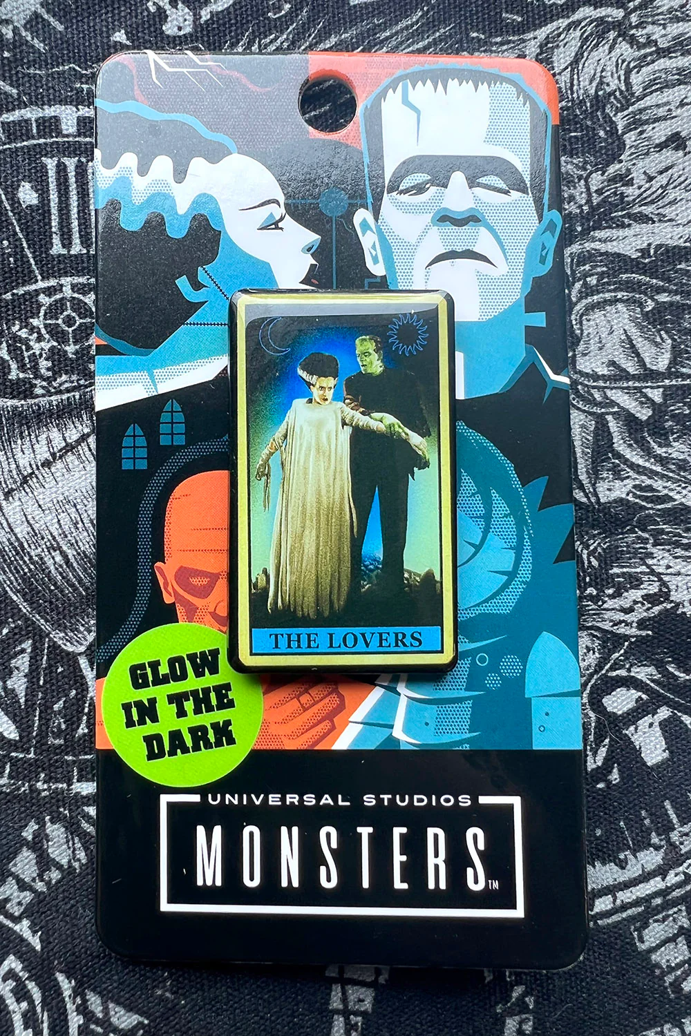 The Lovers Horror Monsters Tarot Pin - Image 3