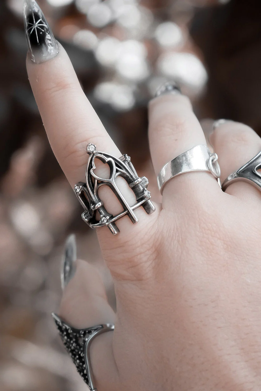 Vaulted Veil Ring