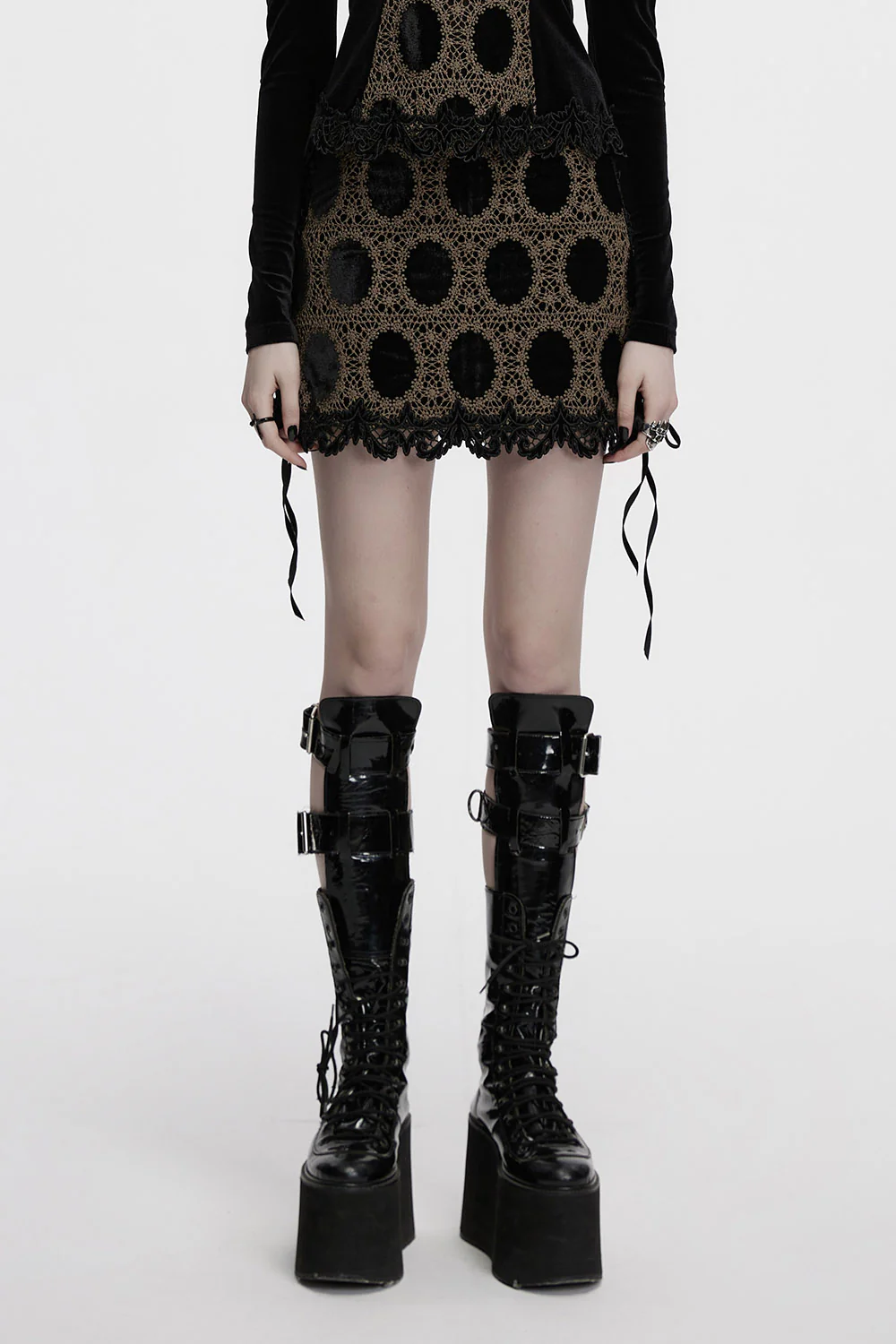 Victorian Shadows Embroidered Skirt [Black/Copper] - Image 2