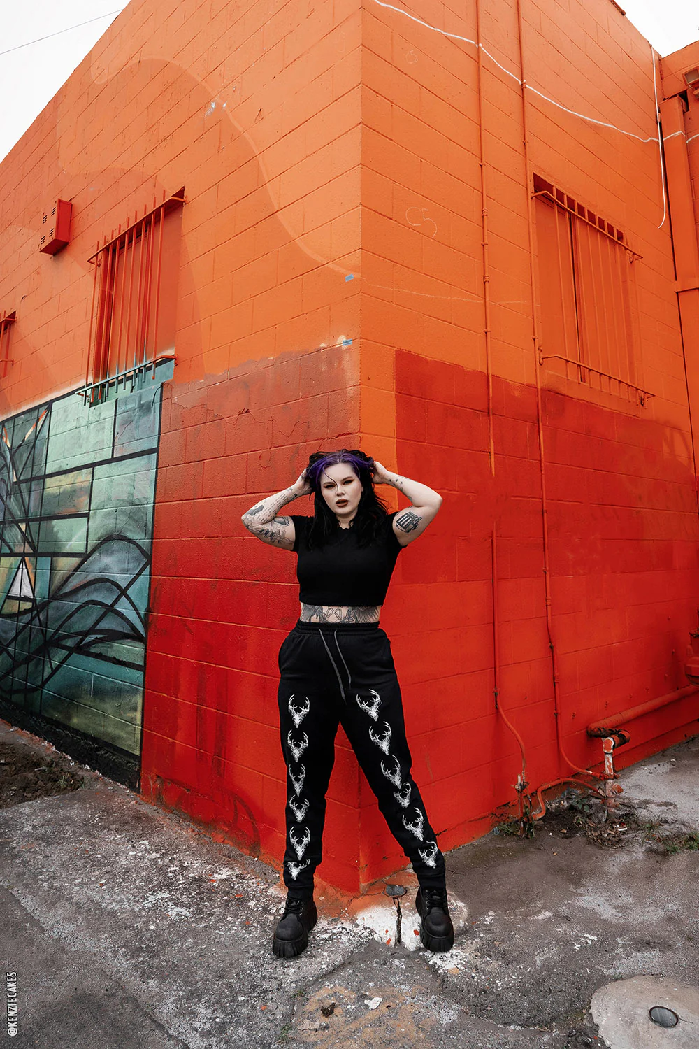 Wendigo Skull Joggers - Image 11