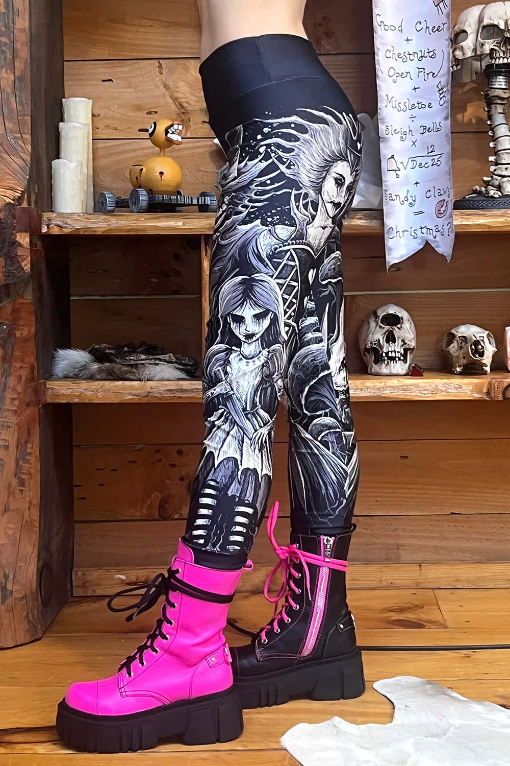 Wicked Wonderland Leggings - Image 10