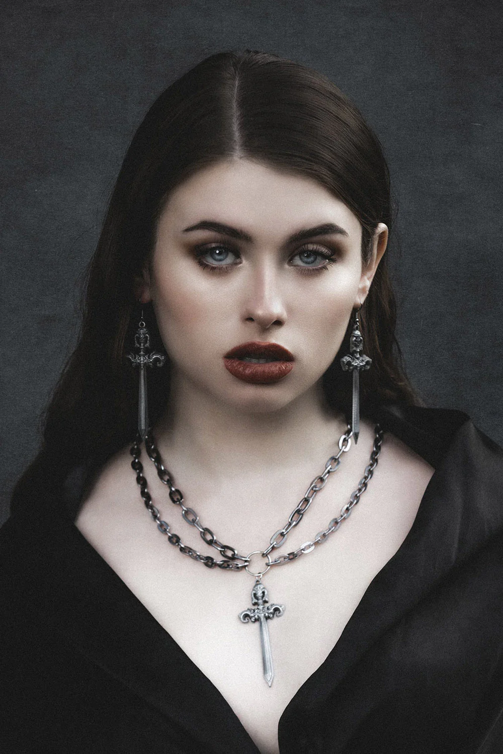 Woe Blade Necklace - Image 4