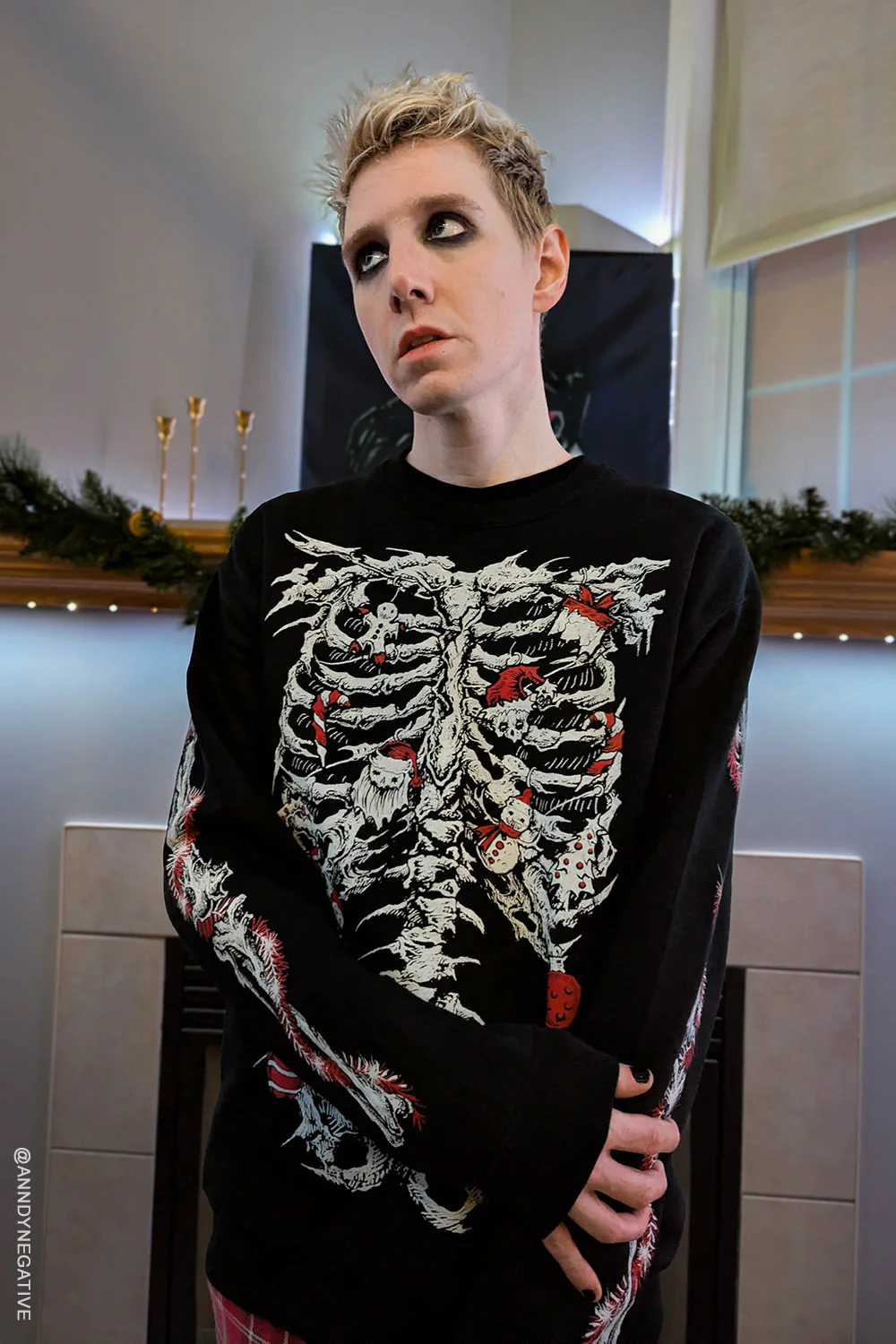 Xmas Skeleton Sweatshirt - Image 3